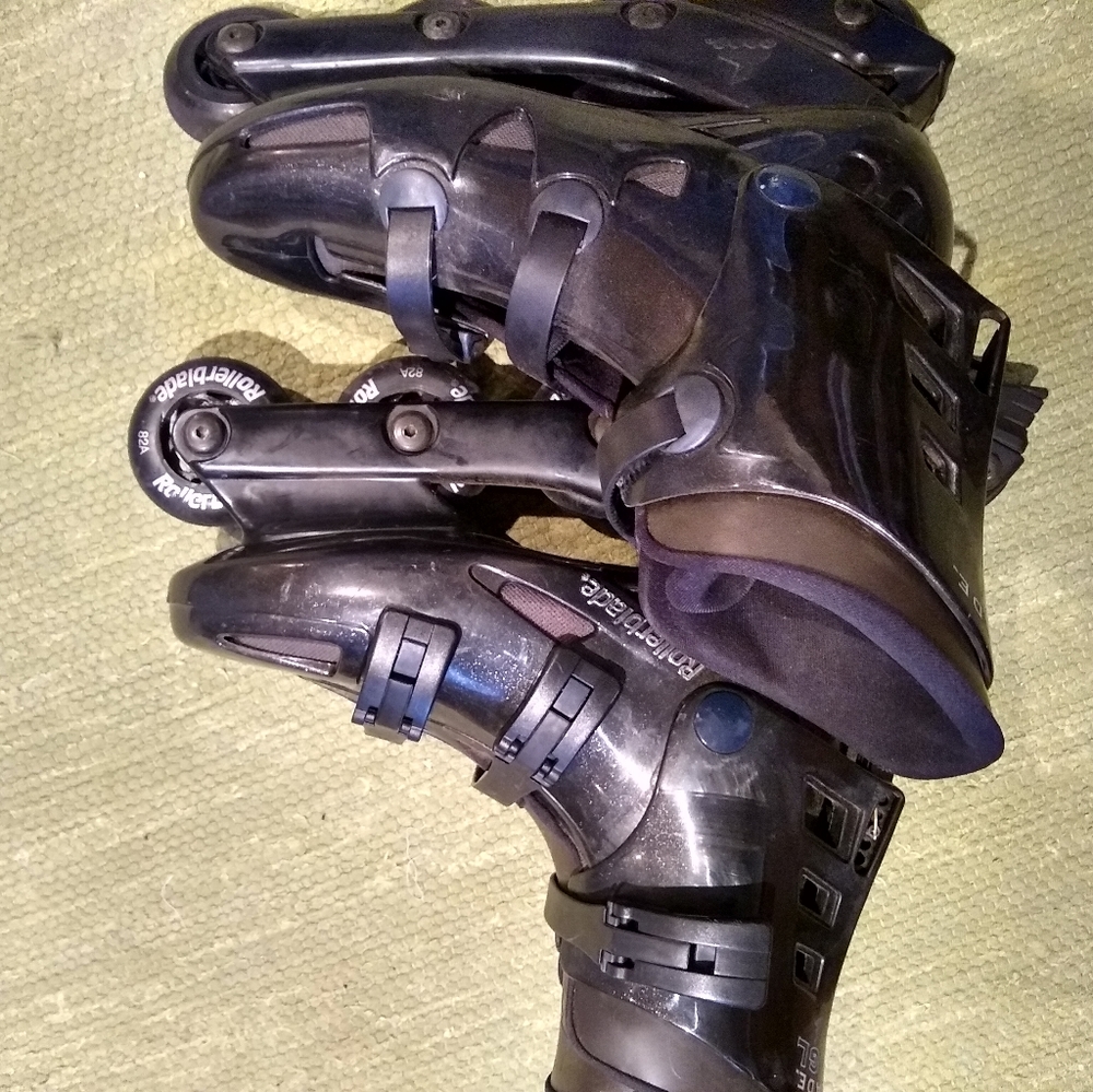 Rollerblade Women's Black Inline Skates with Secure Buckles